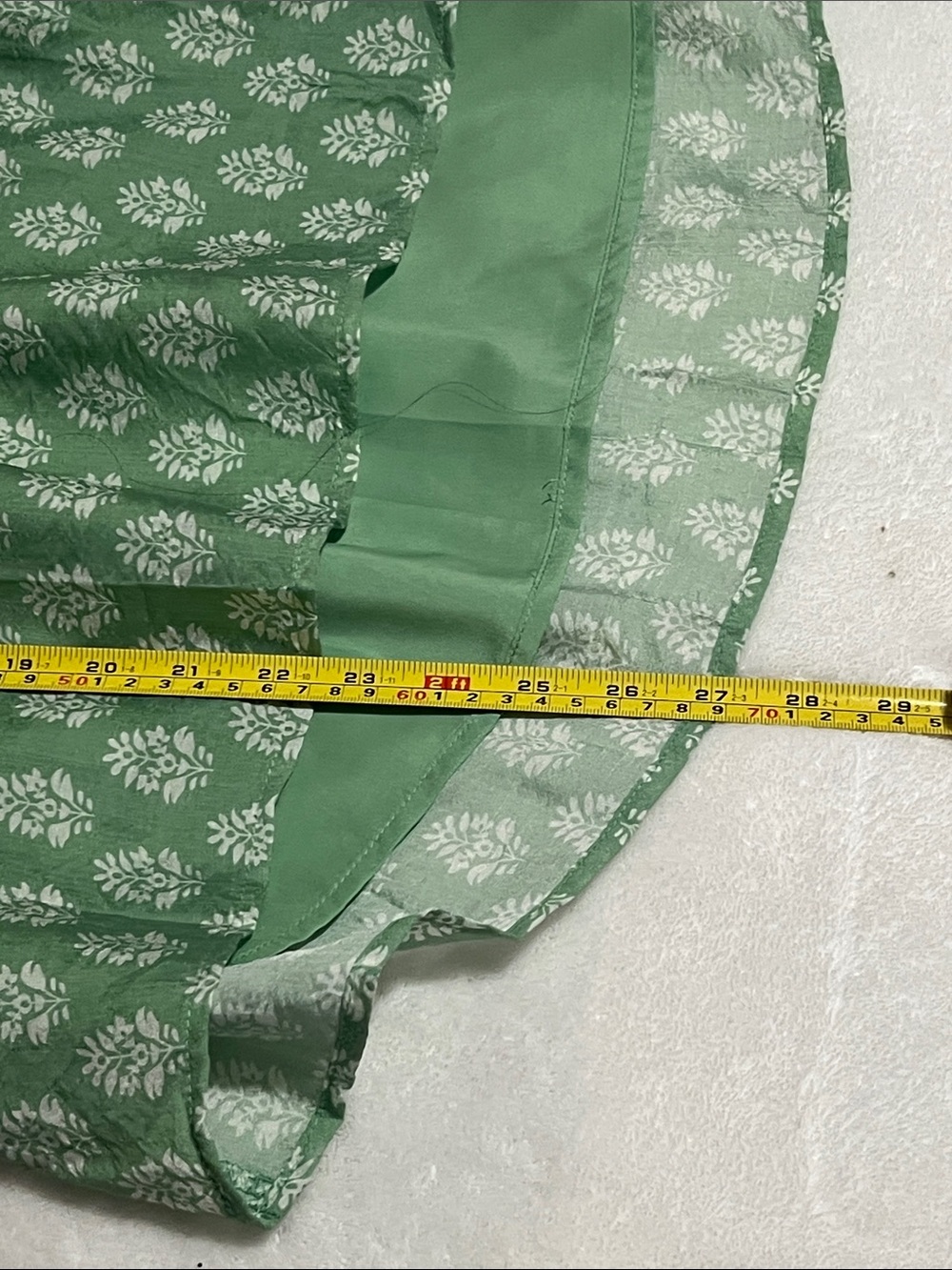 NWT Umgee Green Floral Blouse with White Lace Trim Large - Picture 14 of 14